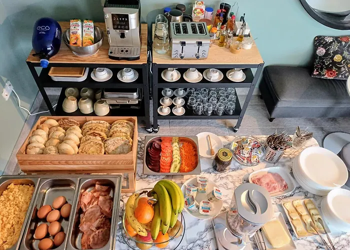 B&B Relax & Travel 알마다