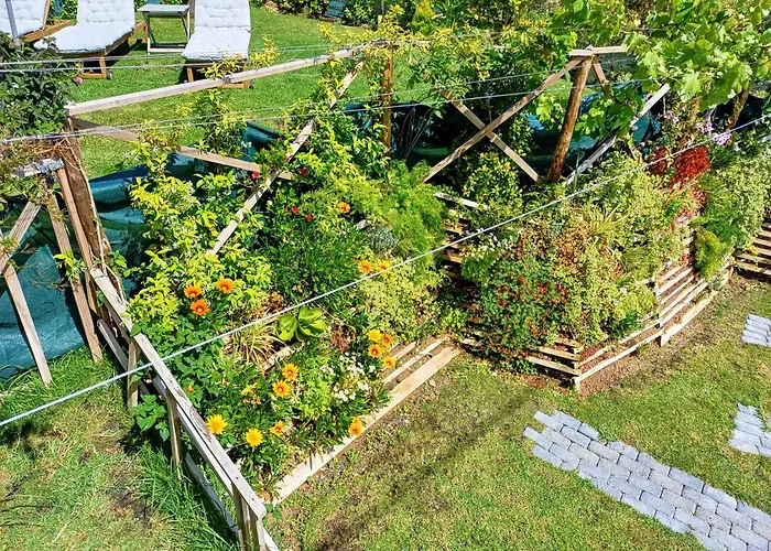 Relax & Travel B&B 알마다