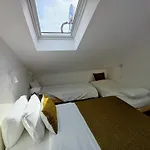 Relax & Travel Bed & Breakfast 4*