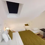 Relax & Travel