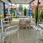 Relax & Travel Almada