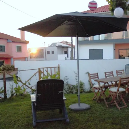 Couette-café Relax & Travel Almada